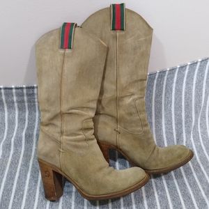 Gucci boots size 8